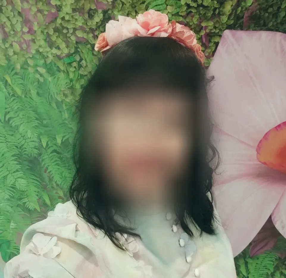 Anna, 31