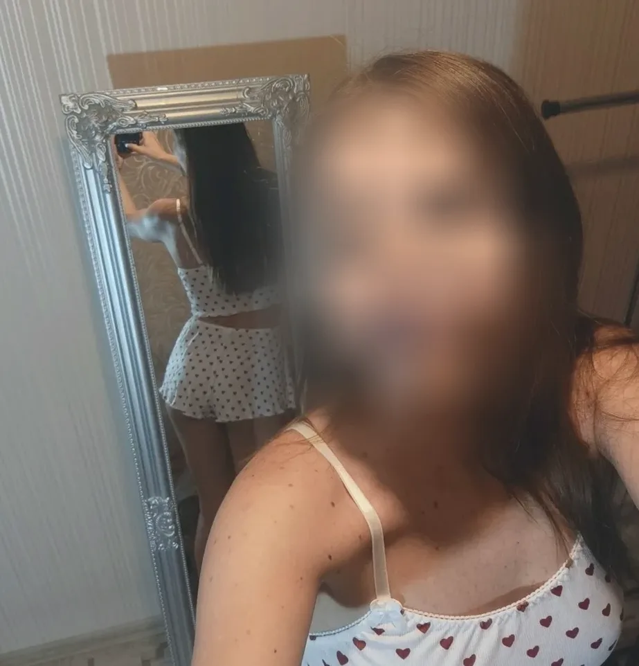 Dilara, 37