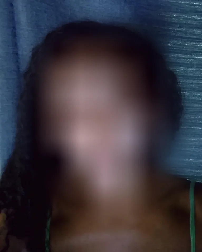 Jovana, 38